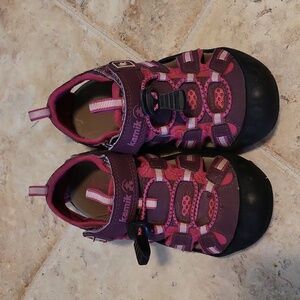 Girls Size 10 Kamik Outdoor Shoes